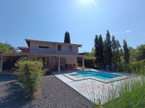 Casa con Piscina Pedasi